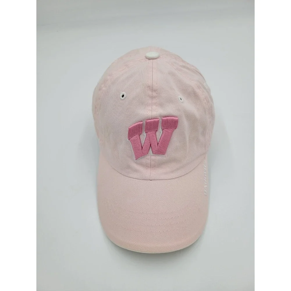 Wisconsin‎ Badgers Fitted Baseball Hat Cap Pink Cotton Size S